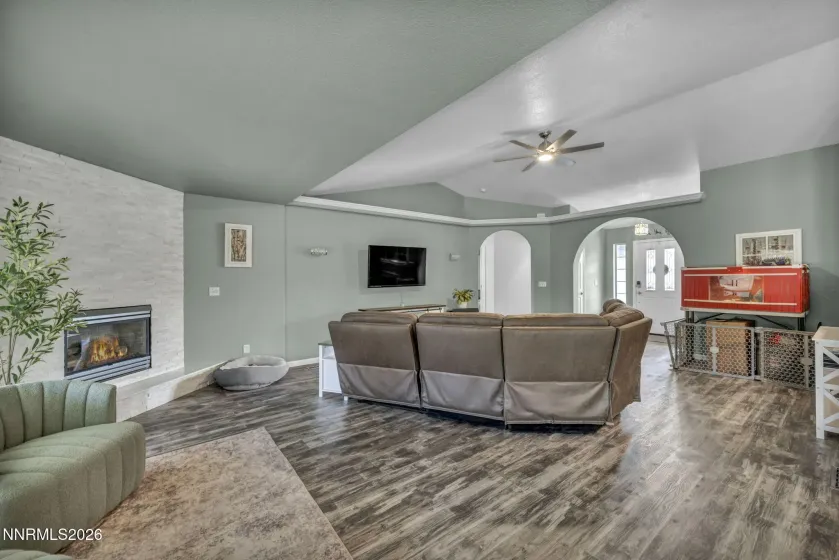 2983 Hot Springs, Minden, Nevada 89423, 4 Bedrooms Bedrooms, ,2 BathroomsBathrooms,Residential,Residential,Hot Springs,0,260006816