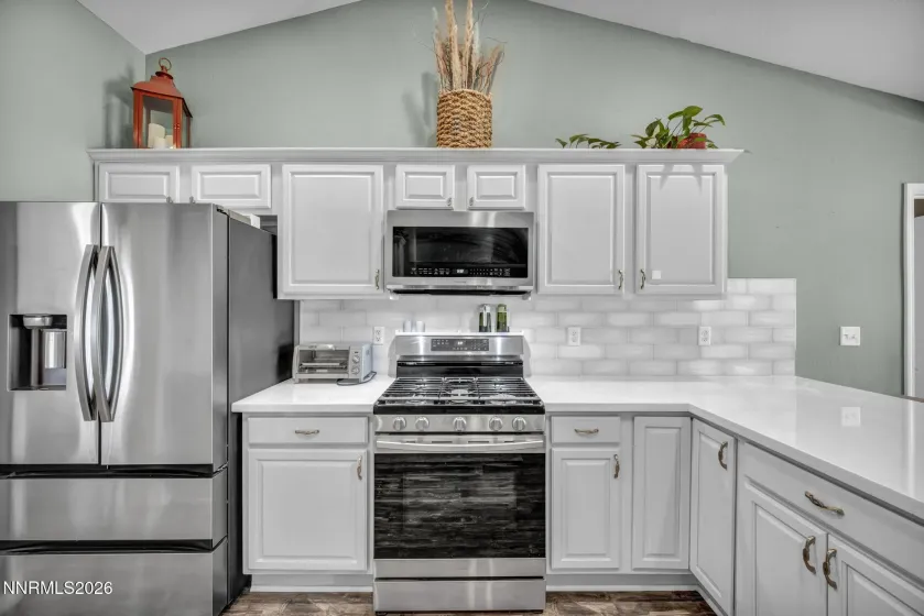 2983 Hot Springs, Minden, Nevada 89423, 4 Bedrooms Bedrooms, ,2 BathroomsBathrooms,Residential,Residential,Hot Springs,0,260006816