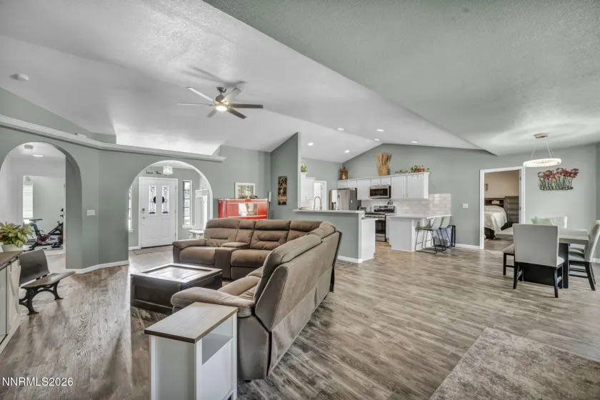 2983 Hot Springs, Minden, Nevada 89423, 4 Bedrooms Bedrooms, ,2 BathroomsBathrooms,Residential,Residential,Hot Springs,0,260006816