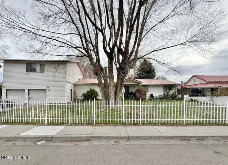 459 9th, Elko, Nevada 89801, 3 Bedrooms Bedrooms, ,2 BathroomsBathrooms,Residential,Residential,9th,0,260006845