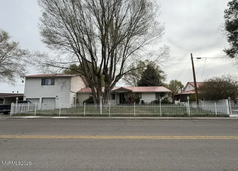 459 9th, Elko, Nevada 89801, 3 Bedrooms Bedrooms, ,2 BathroomsBathrooms,Residential,Residential,9th,0,260006845