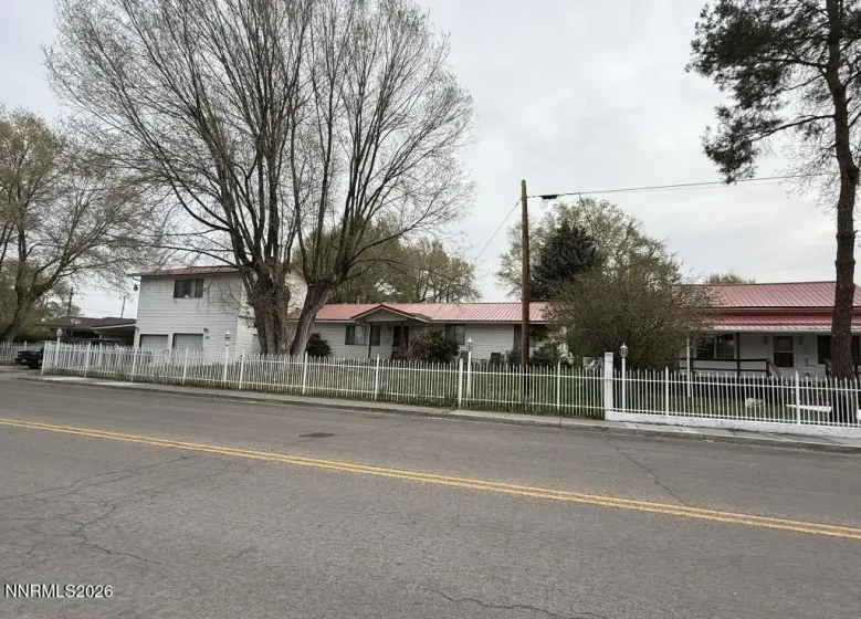 459 9th, Elko, Nevada 89801, 3 Bedrooms Bedrooms, ,2 BathroomsBathrooms,Residential,Residential,9th,0,260006845