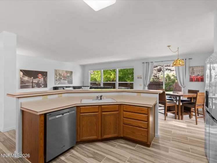 3101 Green River, Reno, Nevada 89503, 3 Bedrooms Bedrooms, ,2 BathroomsBathrooms,Residential,Residential,Green River,0,260006877