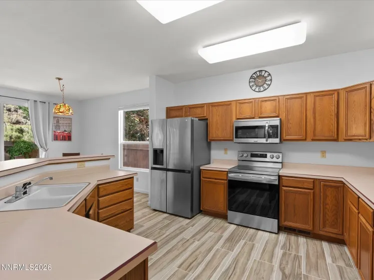 3101 Green River, Reno, Nevada 89503, 3 Bedrooms Bedrooms, ,2 BathroomsBathrooms,Residential,Residential,Green River,0,260006877
