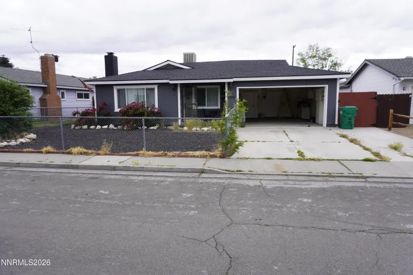 1570 Radcliffe, Reno, Nevada 89502, 3 Bedrooms Bedrooms, ,1 BathroomBathrooms,Residential,Residential,Radcliffe,0,260006894