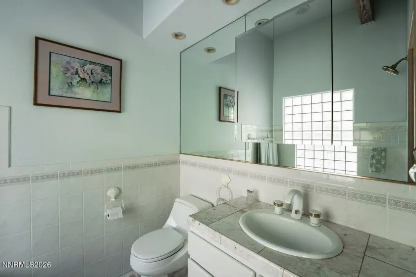 Bathroom 4