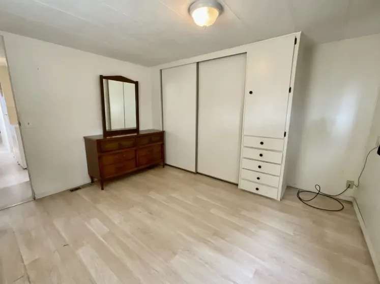 1485 W 4th St #2, Reno, Nevada 89503, 2 Bedrooms Bedrooms, 10 Rooms Rooms,1 BathroomBathrooms,Manufactured,Residential,W 4th ,260006927