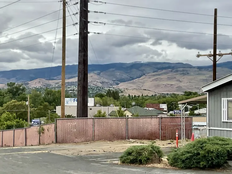 1485 W 4th St #2, Reno, Nevada 89503, 2 Bedrooms Bedrooms, 10 Rooms Rooms,1 BathroomBathrooms,Manufactured,Residential,W 4th ,260006927
