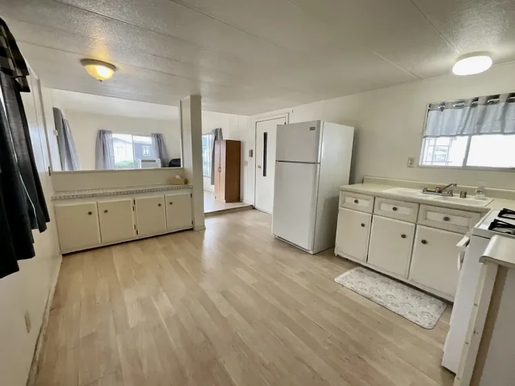1485 W 4th St #2, Reno, Nevada 89503, 2 Bedrooms Bedrooms, 10 Rooms Rooms,1 BathroomBathrooms,Manufactured,Residential,W 4th ,260006927