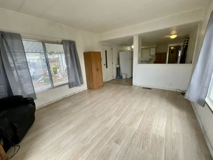 1485 W 4th St #2, Reno, Nevada 89503, 2 Bedrooms Bedrooms, 10 Rooms Rooms,1 BathroomBathrooms,Manufactured,Residential,W 4th ,260006927