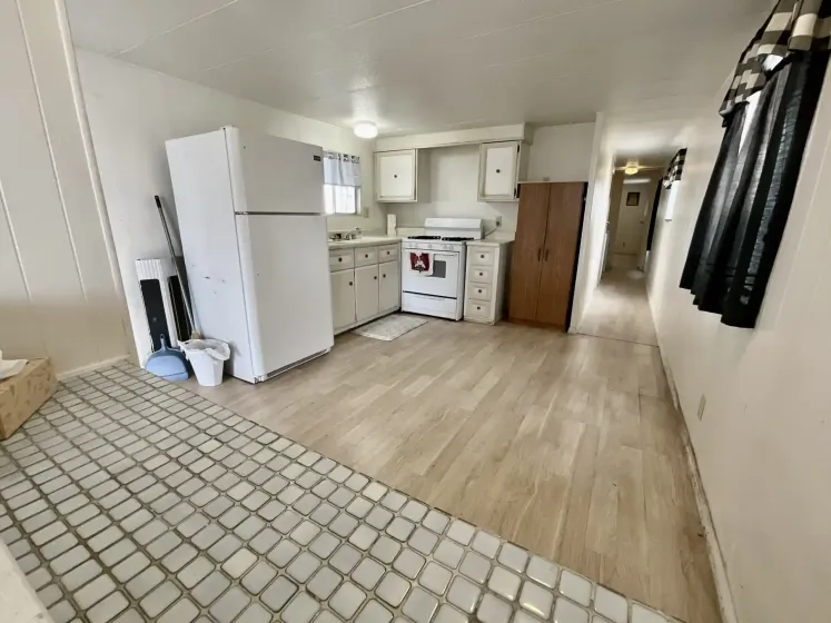 1485 W 4th St #2, Reno, Nevada 89503, 2 Bedrooms Bedrooms, 10 Rooms Rooms,1 BathroomBathrooms,Manufactured,Residential,W 4th ,260006927