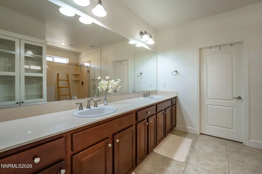 9713 Pachuca, Reno, Nevada 89521, 4 Bedrooms Bedrooms, ,3 BathroomsBathrooms,Residential,Residential,Pachuca,0,260006941