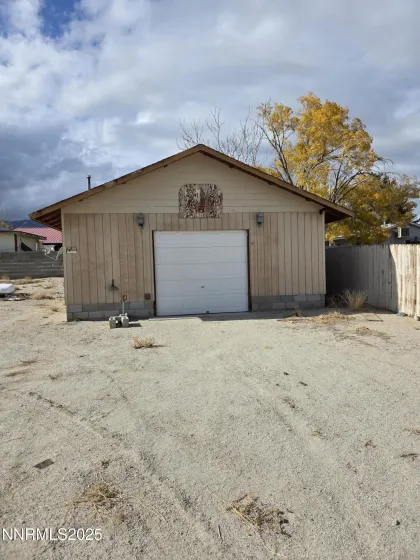 215 Cedar, Hawthorne, Nevada 89415, ,Land,Residential,Cedar,0,250058423