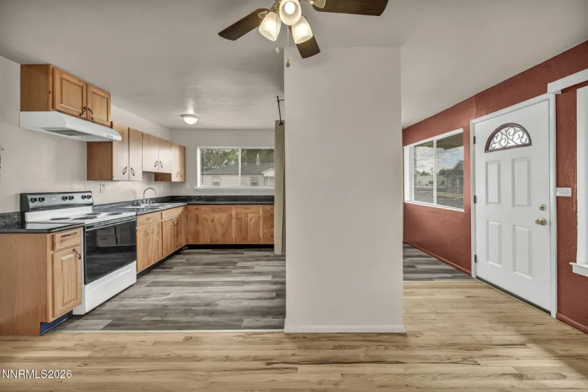 Duplex unit 908 12th St.