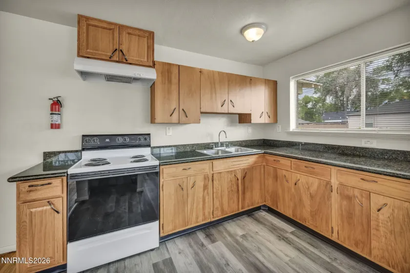 Duplex unit 908 12th St.