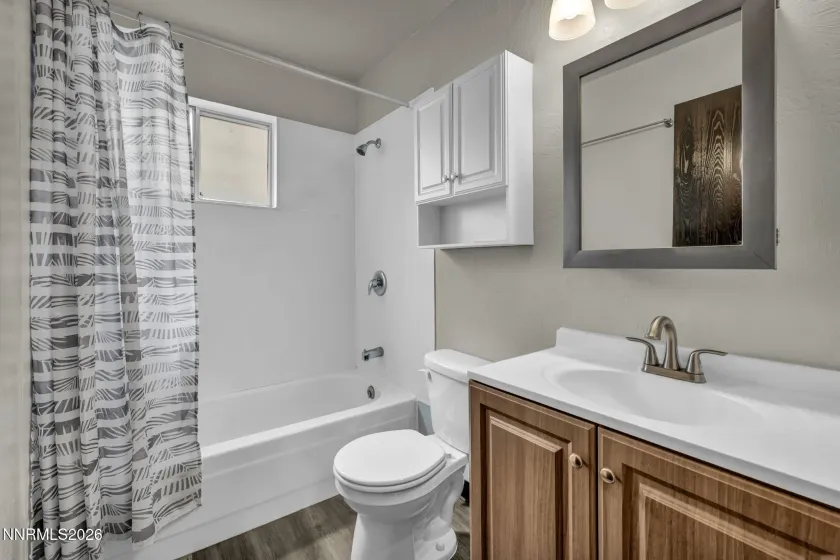 Duplex unit 908 12th St.