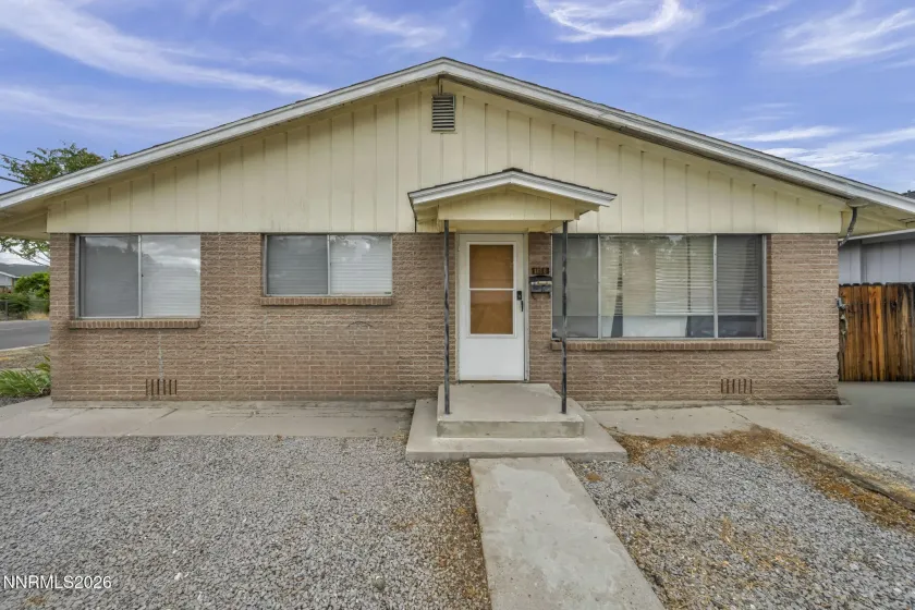 Duplex unit 1168 H St.