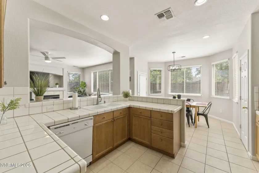 10640 Arbor, Reno, Nevada 89521, 3 Bedrooms Bedrooms, ,2 BathroomsBathrooms,Residential Lease,Manufactured,Arbor,0,260006988