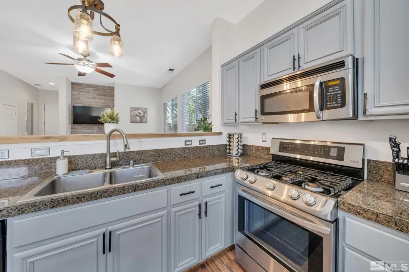 10577 Eagle Falls, Reno, Nevada 89521, 3 Bedrooms Bedrooms, ,2 BathroomsBathrooms,Residential Lease,Manufactured,Eagle Falls,0,260006989