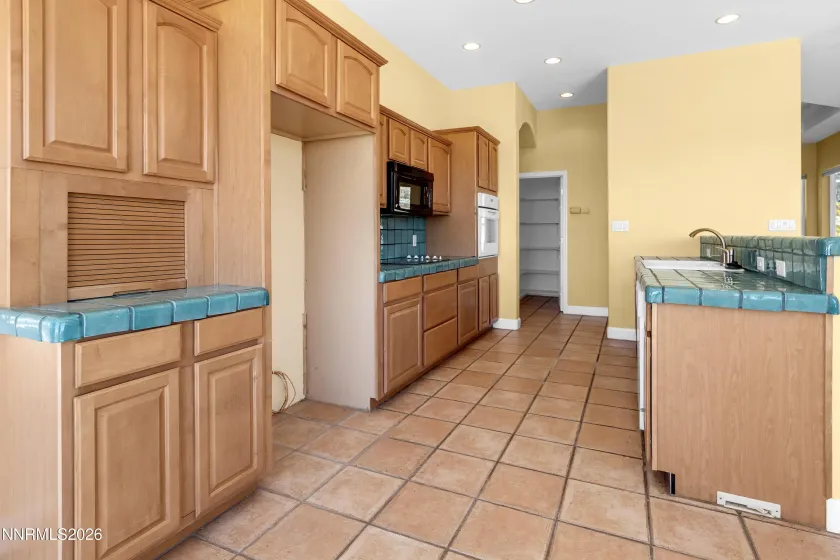 1255 Calle De La Plata, Sparks, Nevada 89441, 4 Bedrooms Bedrooms, ,4 BathroomsBathrooms,Residential,Residential,Calle De La Plata,0,260007009