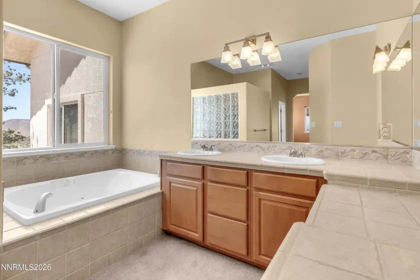 1255 Calle De La Plata, Sparks, Nevada 89441, 4 Bedrooms Bedrooms, ,4 BathroomsBathrooms,Residential,Residential,Calle De La Plata,0,260007009