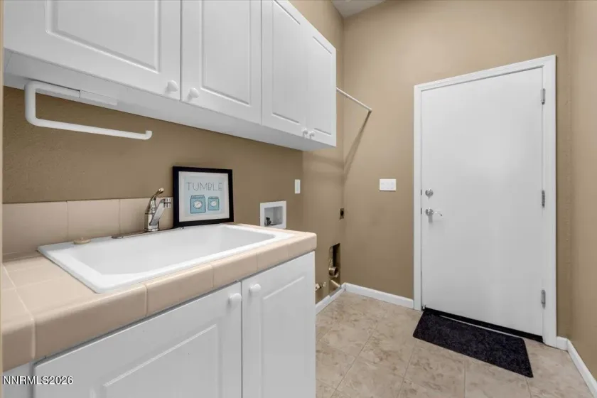 7607 Desert Vista, Sparks, Nevada 89436, 3 Bedrooms Bedrooms, ,2 BathroomsBathrooms,Residential,Residential,Desert Vista,0,260007041