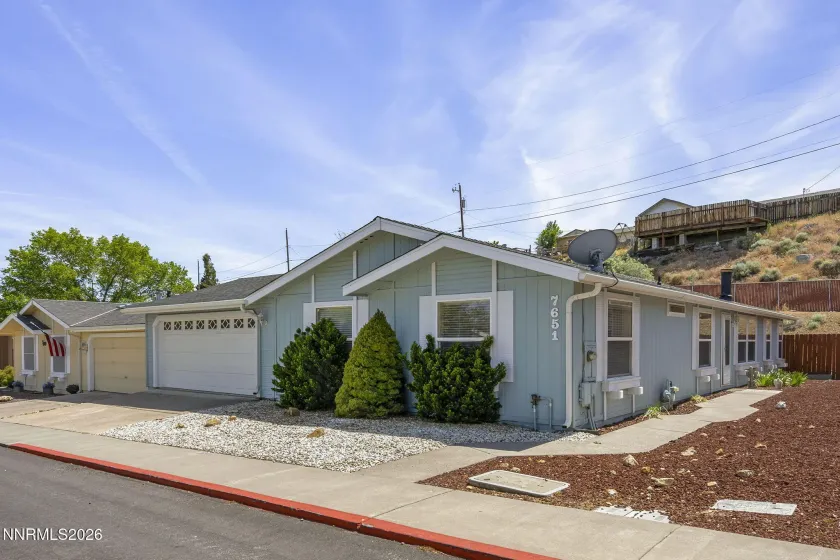 7651 Diamond Pointe, Reno, Nevada 89506, 3 Bedrooms Bedrooms, ,2 BathroomsBathrooms,Residential,Residential,Diamond Pointe,0,260007033