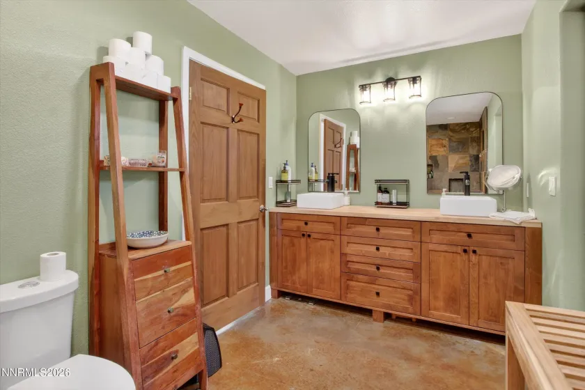 200 Curnow Canyon, Reno, Nevada 89510, 2 Bedrooms Bedrooms, ,2 BathroomsBathrooms,Residential,Residential,Curnow Canyon,0,260007055