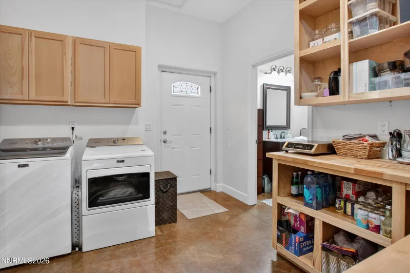 200 Curnow Canyon, Reno, Nevada 89510, 2 Bedrooms Bedrooms, ,2 BathroomsBathrooms,Residential,Residential,Curnow Canyon,0,260007055