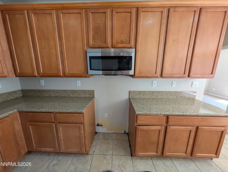 550 Martingale, Reno, Nevada 89521, 4 Bedrooms Bedrooms, ,3 BathroomsBathrooms,Residential,Residential,Martingale,0,260007042