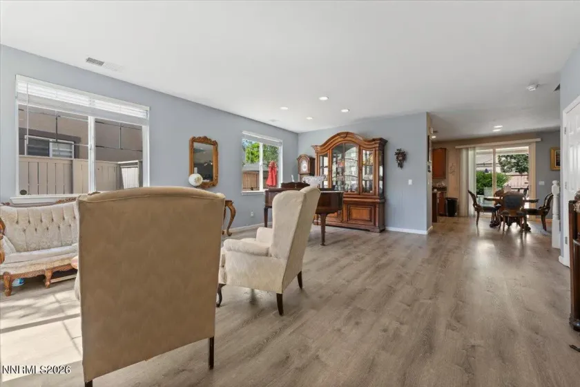 10891 Oakhaven, Reno, Nevada 89521, 5 Bedrooms Bedrooms, ,3 BathroomsBathrooms,Residential,Residential,Oakhaven,0,260007044