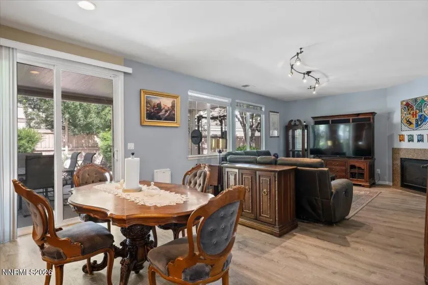10891 Oakhaven, Reno, Nevada 89521, 5 Bedrooms Bedrooms, ,3 BathroomsBathrooms,Residential,Residential,Oakhaven,0,260007044