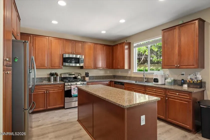 10891 Oakhaven, Reno, Nevada 89521, 5 Bedrooms Bedrooms, ,3 BathroomsBathrooms,Residential,Residential,Oakhaven,0,260007044