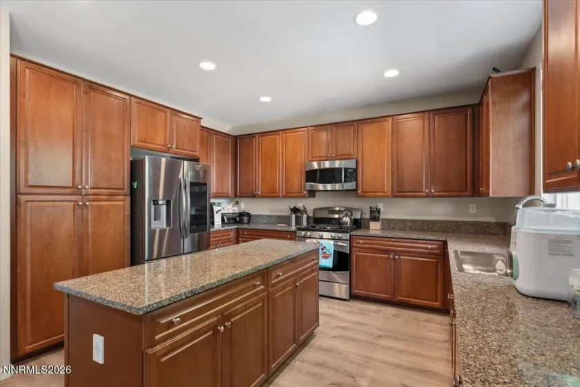 10891 Oakhaven, Reno, Nevada 89521, 5 Bedrooms Bedrooms, ,3 BathroomsBathrooms,Residential,Residential,Oakhaven,0,260007044