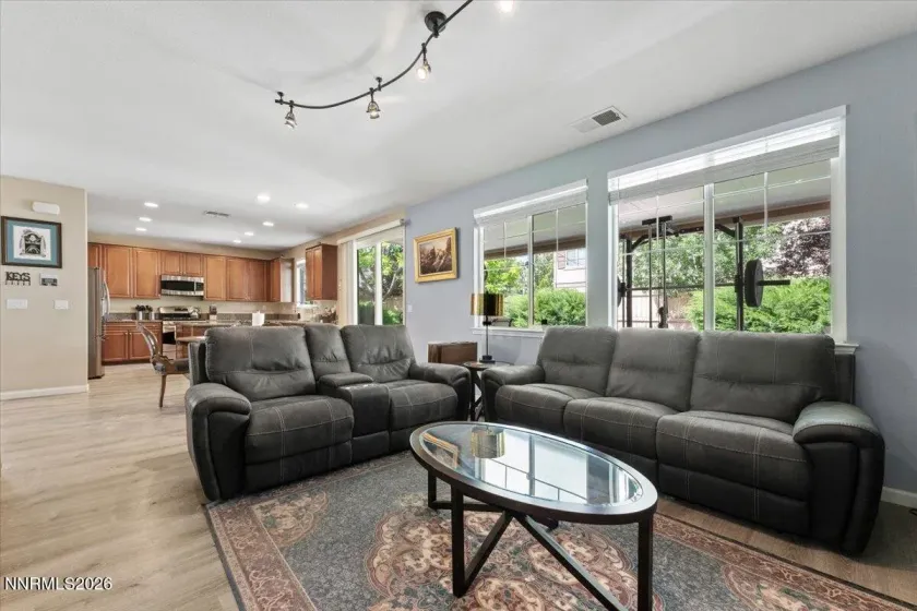 10891 Oakhaven, Reno, Nevada 89521, 5 Bedrooms Bedrooms, ,3 BathroomsBathrooms,Residential,Residential,Oakhaven,0,260007044