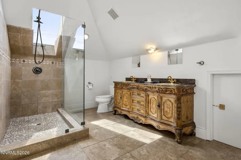 45 Winter, Reno, Nevada 89503, 4 Bedrooms Bedrooms, ,3 BathroomsBathrooms,Residential,Residential,Winter,0,260007067