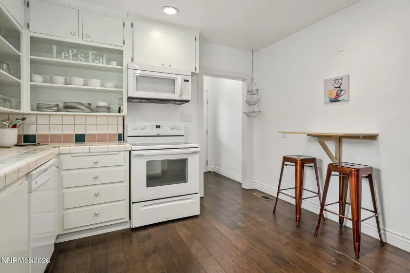 45 Winter, Reno, Nevada 89503, 4 Bedrooms Bedrooms, ,3 BathroomsBathrooms,Residential,Residential,Winter,0,260007067
