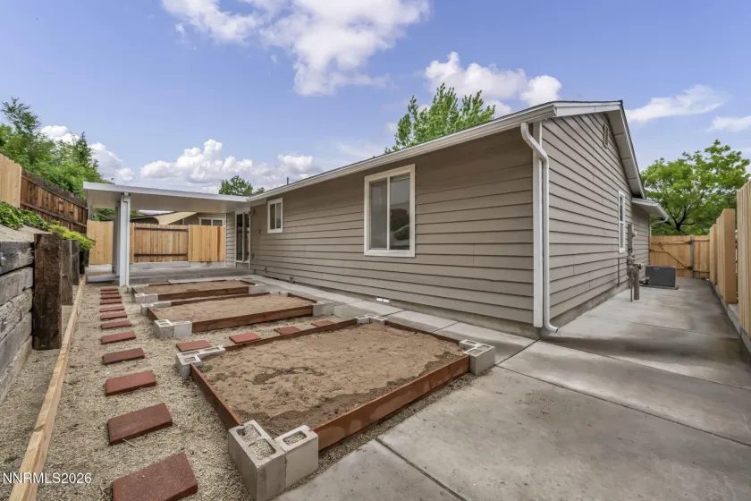 3860 Allen Glen, Reno, Nevada 89503, 3 Bedrooms Bedrooms, ,2 BathroomsBathrooms,Residential,Residential,Allen Glen,0,260007071