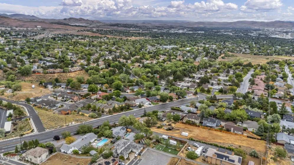 3860 Allen Glen, Reno, Nevada 89503, 3 Bedrooms Bedrooms, ,2 BathroomsBathrooms,Residential,Residential,Allen Glen,0,260007071