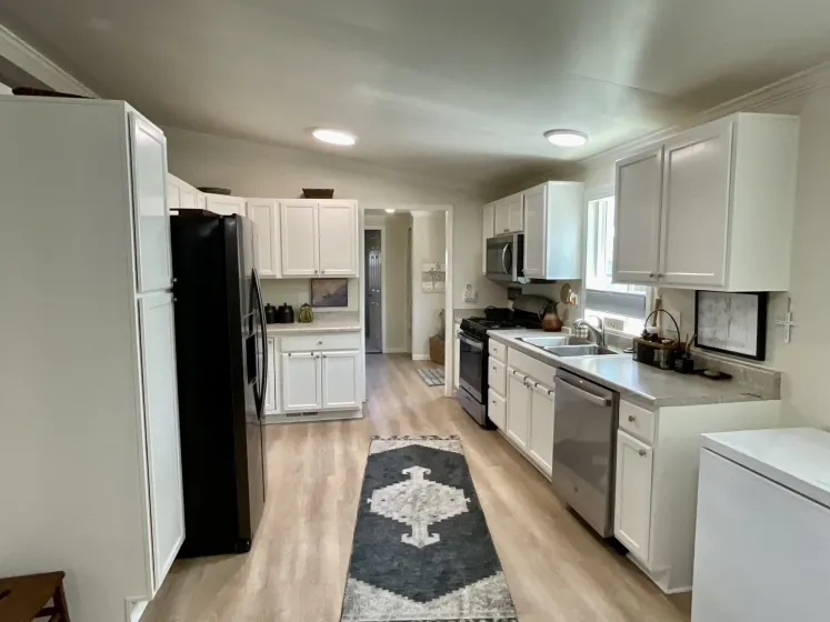 34 Cabernet Parkway, Reno, Nevada 89512, 3 Bedrooms Bedrooms, 12 Rooms Rooms,2 BathroomsBathrooms,Manufactured,Residential,Cabernet,260007081