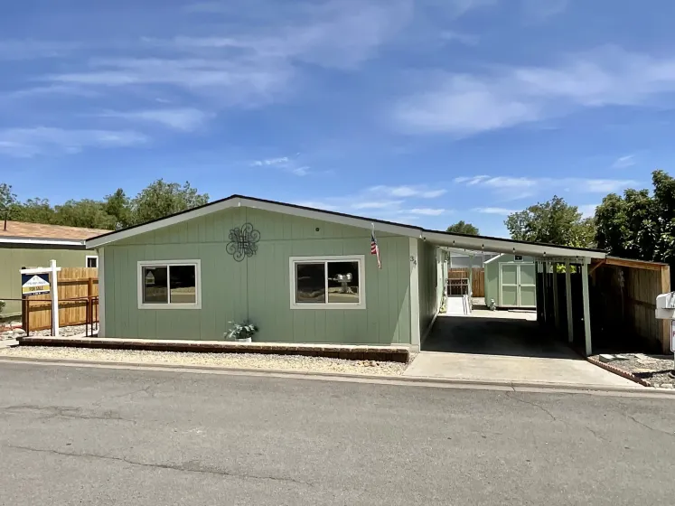 34 Cabernet Parkway, Reno, Nevada 89512, 3 Bedrooms Bedrooms, 12 Rooms Rooms,2 BathroomsBathrooms,Manufactured,Residential,Cabernet,260007081