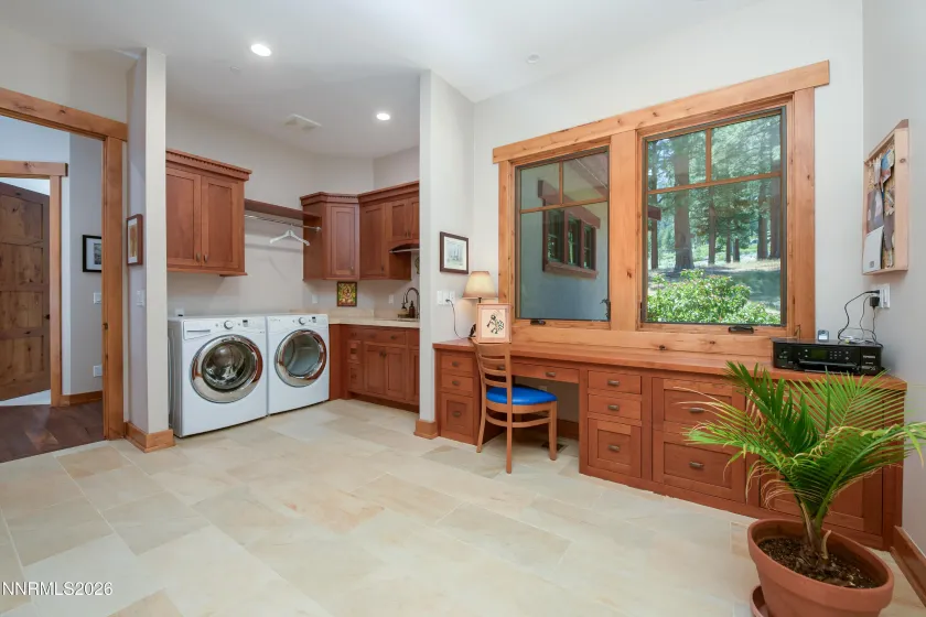 271 Forest Hill, Gardnerville, Nevada 89460, 3 Bedrooms Bedrooms, ,4 BathroomsBathrooms,Residential,Residential,Forest Hill,0,260007080