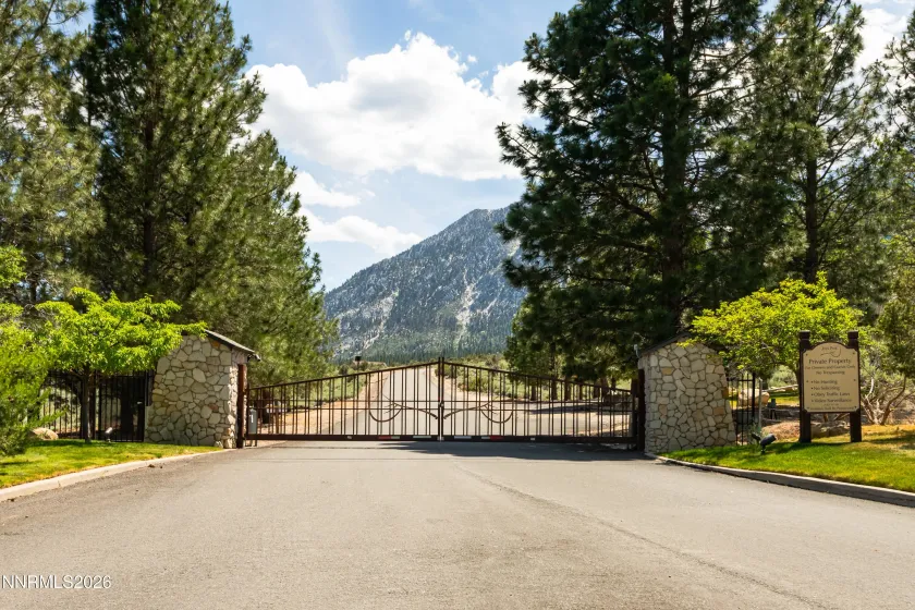 271 Forest Hill, Gardnerville, Nevada 89460, 3 Bedrooms Bedrooms, ,4 BathroomsBathrooms,Residential,Residential,Forest Hill,0,260007080