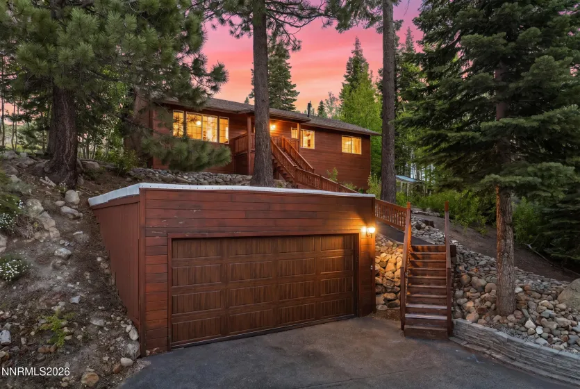 111 Roxanne, Stateline, Nevada 89449, 3 Bedrooms Bedrooms, ,2 BathroomsBathrooms,Residential,Residential,Roxanne,0,260007087