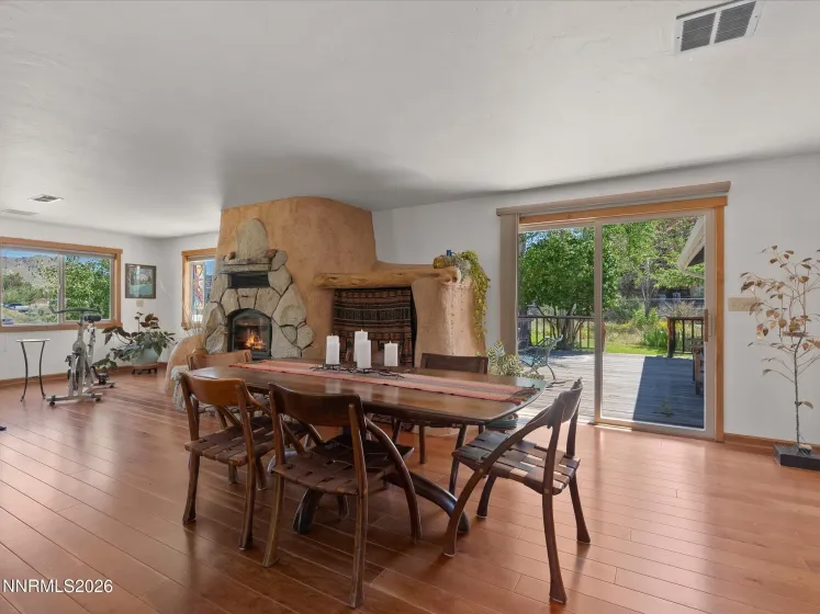 1560 Jones, Minden, Nevada 89423, 3 Bedrooms Bedrooms, ,2 BathroomsBathrooms,Residential,Residential,Jones,0,260007100