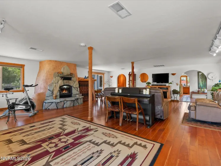 1560 Jones, Minden, Nevada 89423, 3 Bedrooms Bedrooms, ,2 BathroomsBathrooms,Residential,Residential,Jones,0,260007100