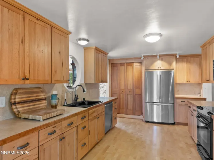 1560 Jones, Minden, Nevada 89423, 3 Bedrooms Bedrooms, ,2 BathroomsBathrooms,Residential,Residential,Jones,0,260007100