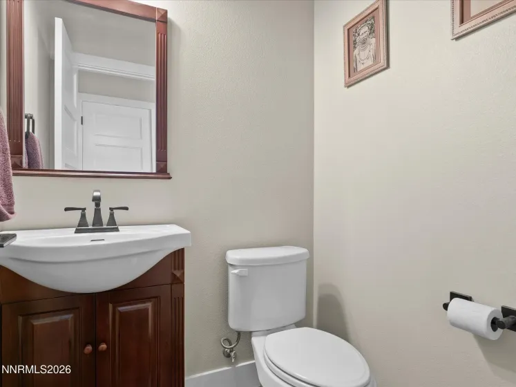 707 Roberts, Reno, Nevada 89502, 3 Bedrooms Bedrooms, ,3 BathroomsBathrooms,Residential,Residential,Roberts,0,260007112