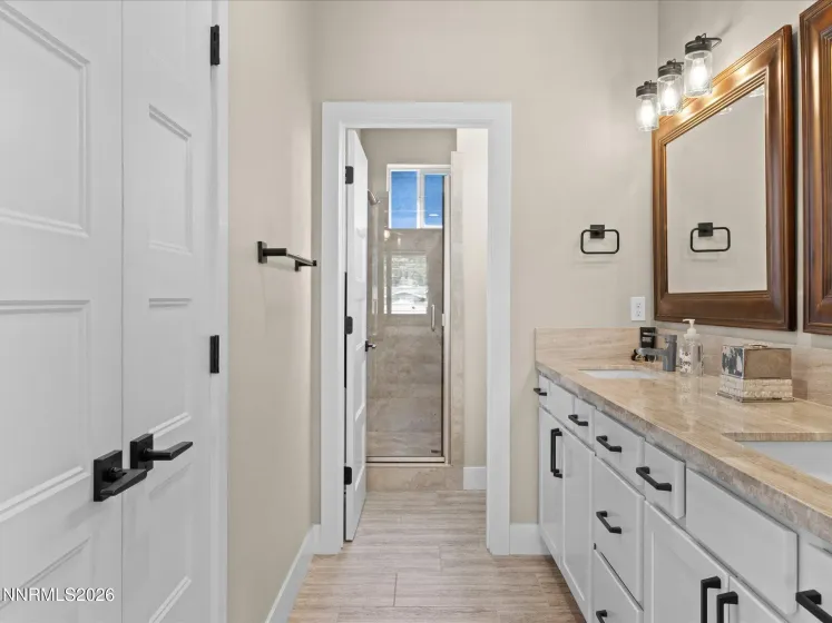 707 Roberts, Reno, Nevada 89502, 3 Bedrooms Bedrooms, ,3 BathroomsBathrooms,Residential,Residential,Roberts,0,260007112