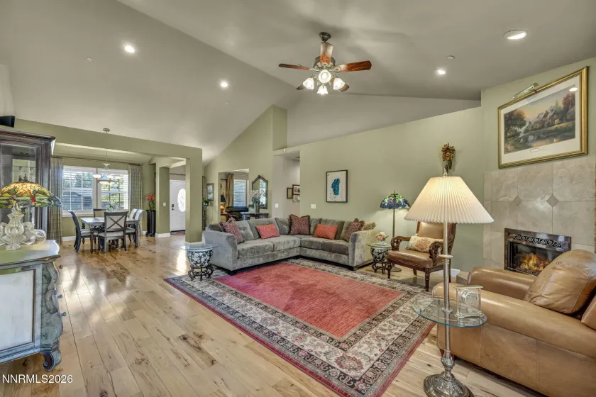 202 Taylor Creek, Gardnerville, Nevada 89460, 4 Bedrooms Bedrooms, ,3 BathroomsBathrooms,Residential,Residential,Taylor Creek,0,260007085